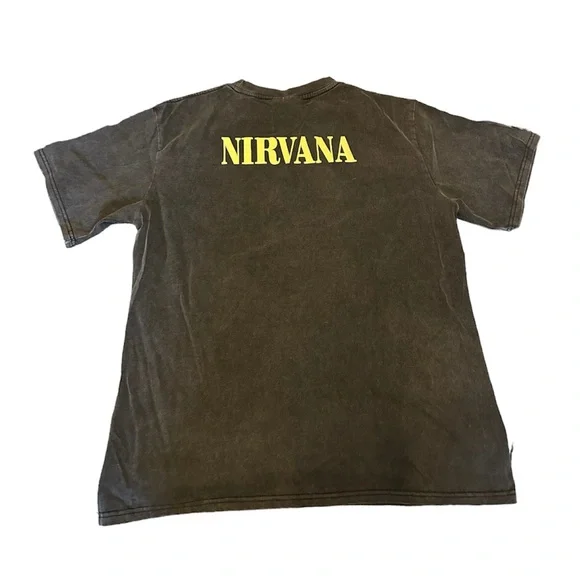 Men’s Vintage Nirvana T-Shirt - Picture 2 of 4